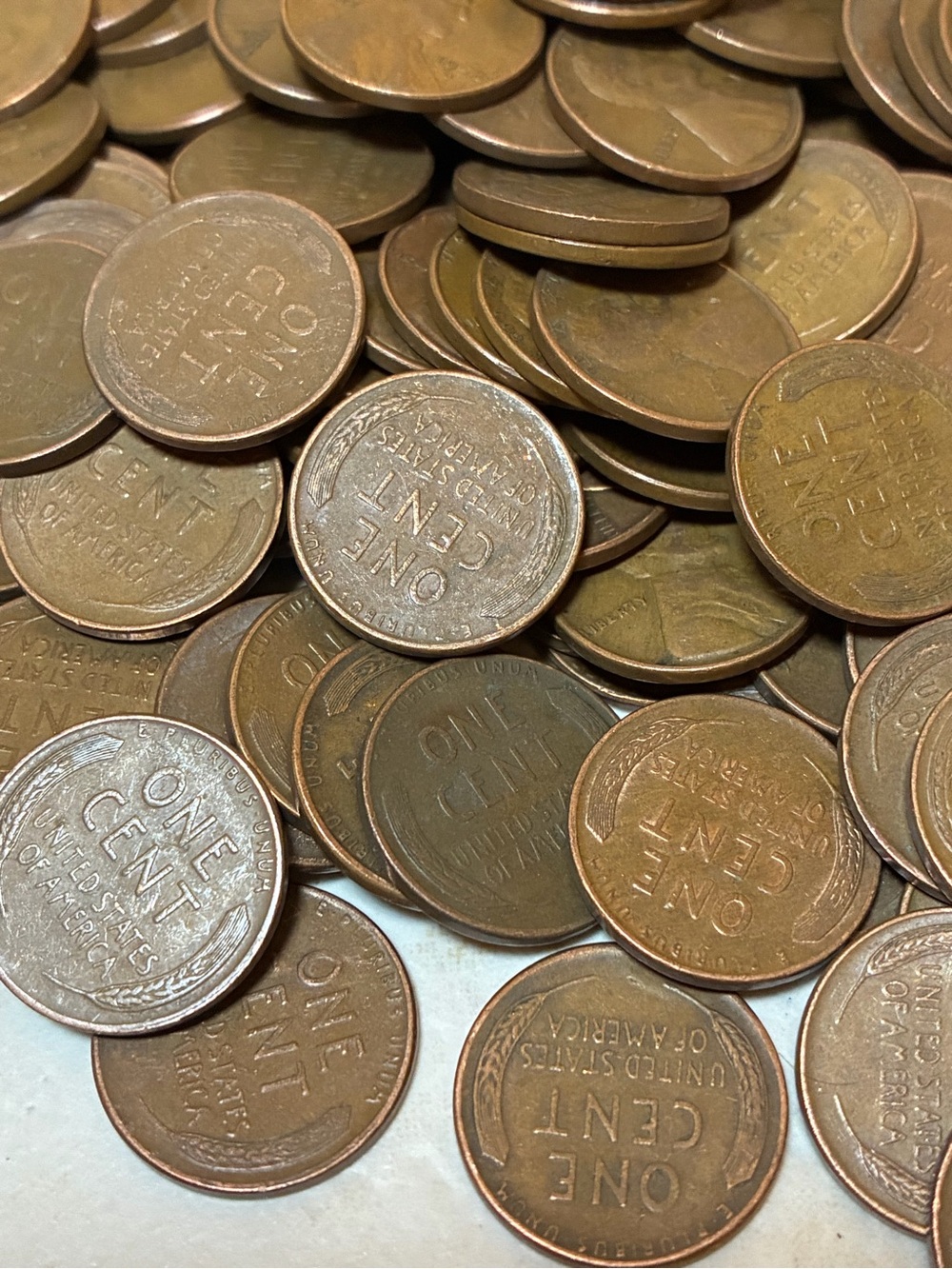 250 Vintage One Cent Wheat Pennies - Copper Coins - Picture 2 of 3